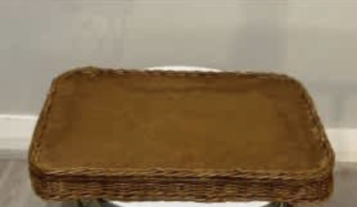 1960’s Vintage 45cm Wicker Tray Platter Basket Veneer Base Australian AE186