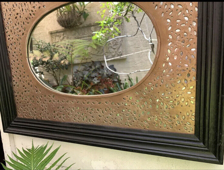 72x57cm Black Wooden Mirror Framed Gold Laser cut Metal Scandinavian DE2