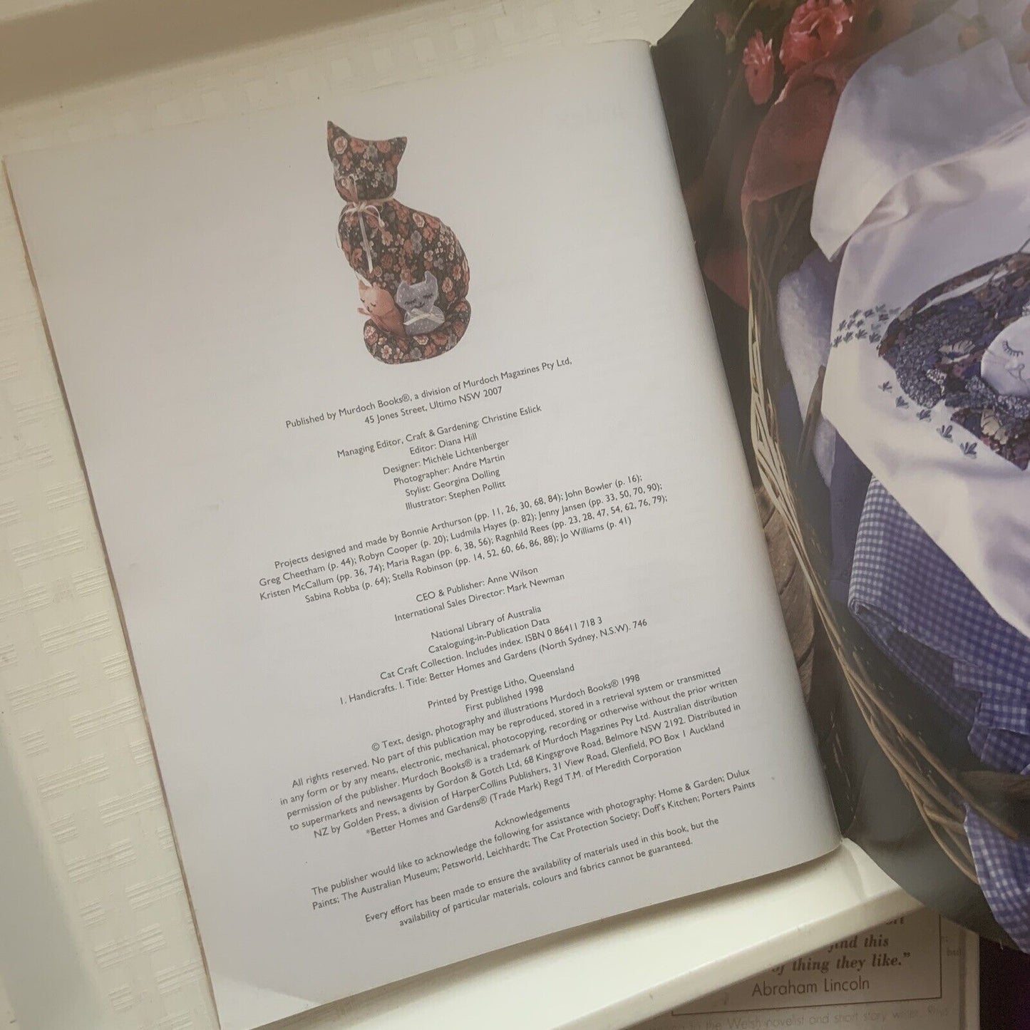 Pattern Book CAT CRAFT Collection BHG Cross stitch Applique Knitting Stencilling