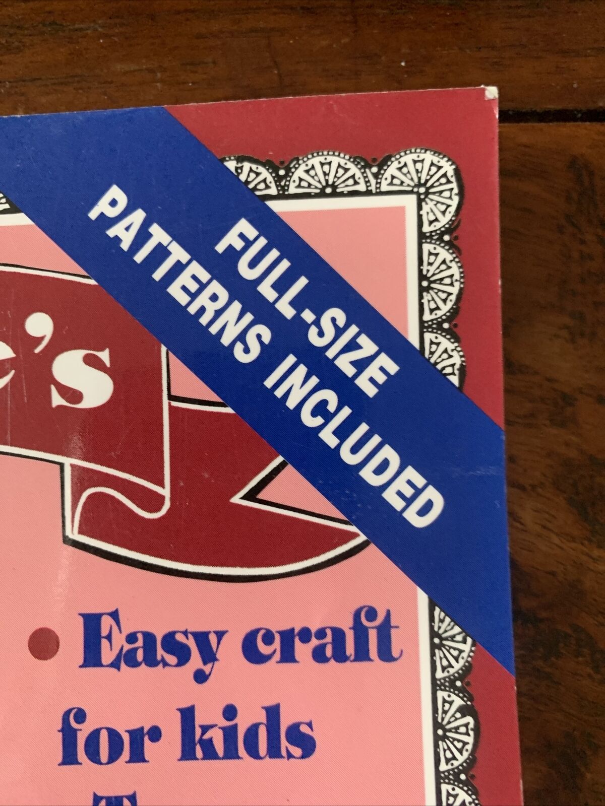 Molly Dye's Treasury of Craft Book Needlework Patterns Hints Sewing PB 1993