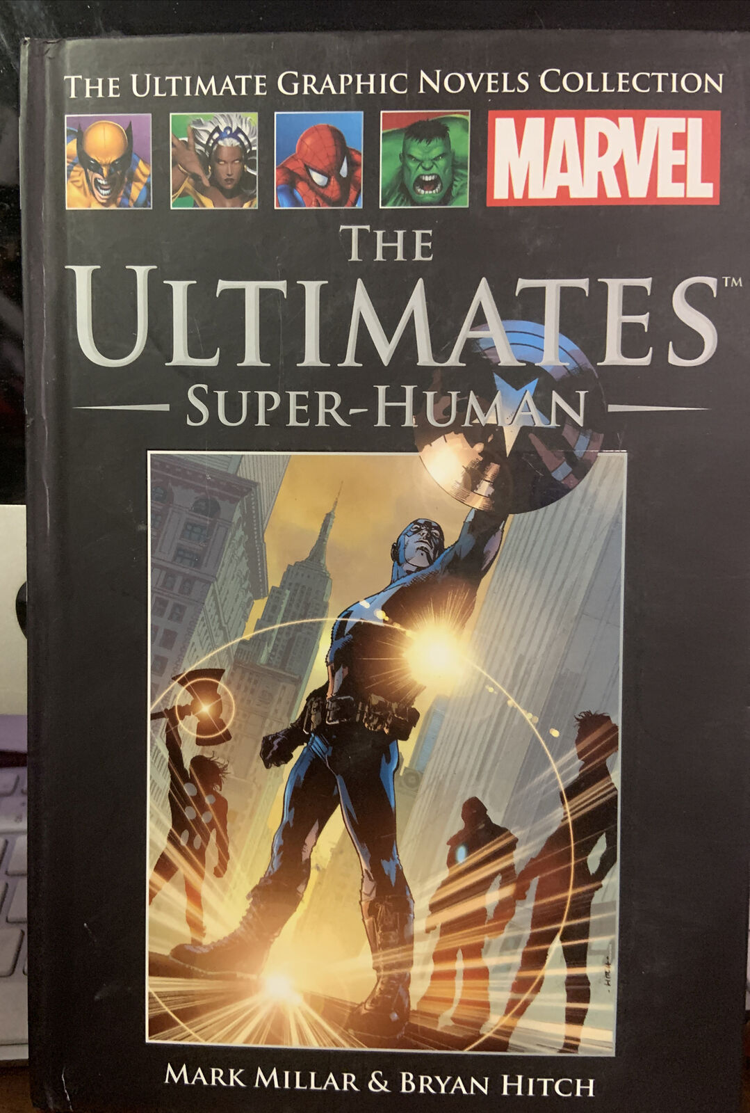 Comic Book MARVEL The Ultimates Super Human Graphic Novel GC 2012 #28 HC Book