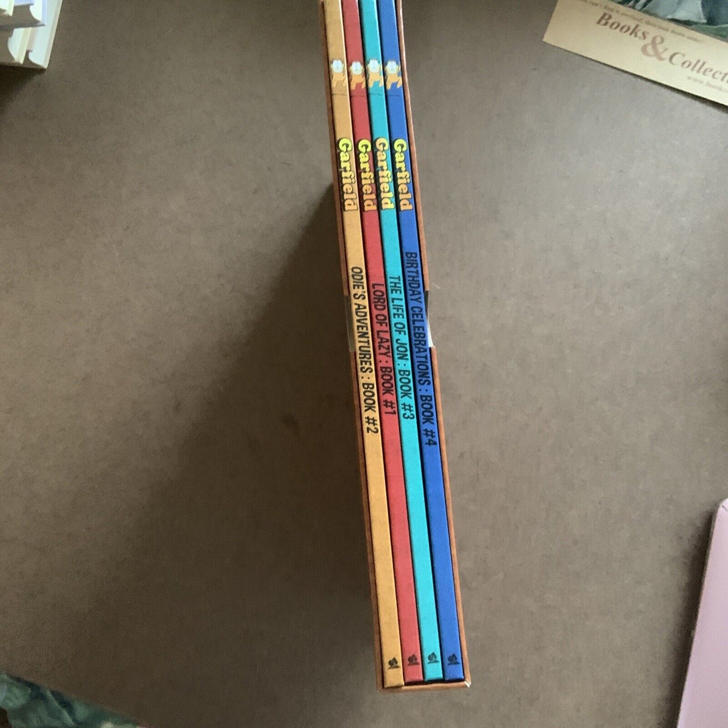 Comic Book GARFIELD CLASSIC LIBRARY Jim Davis Classic + Slipcase 4X HC Book