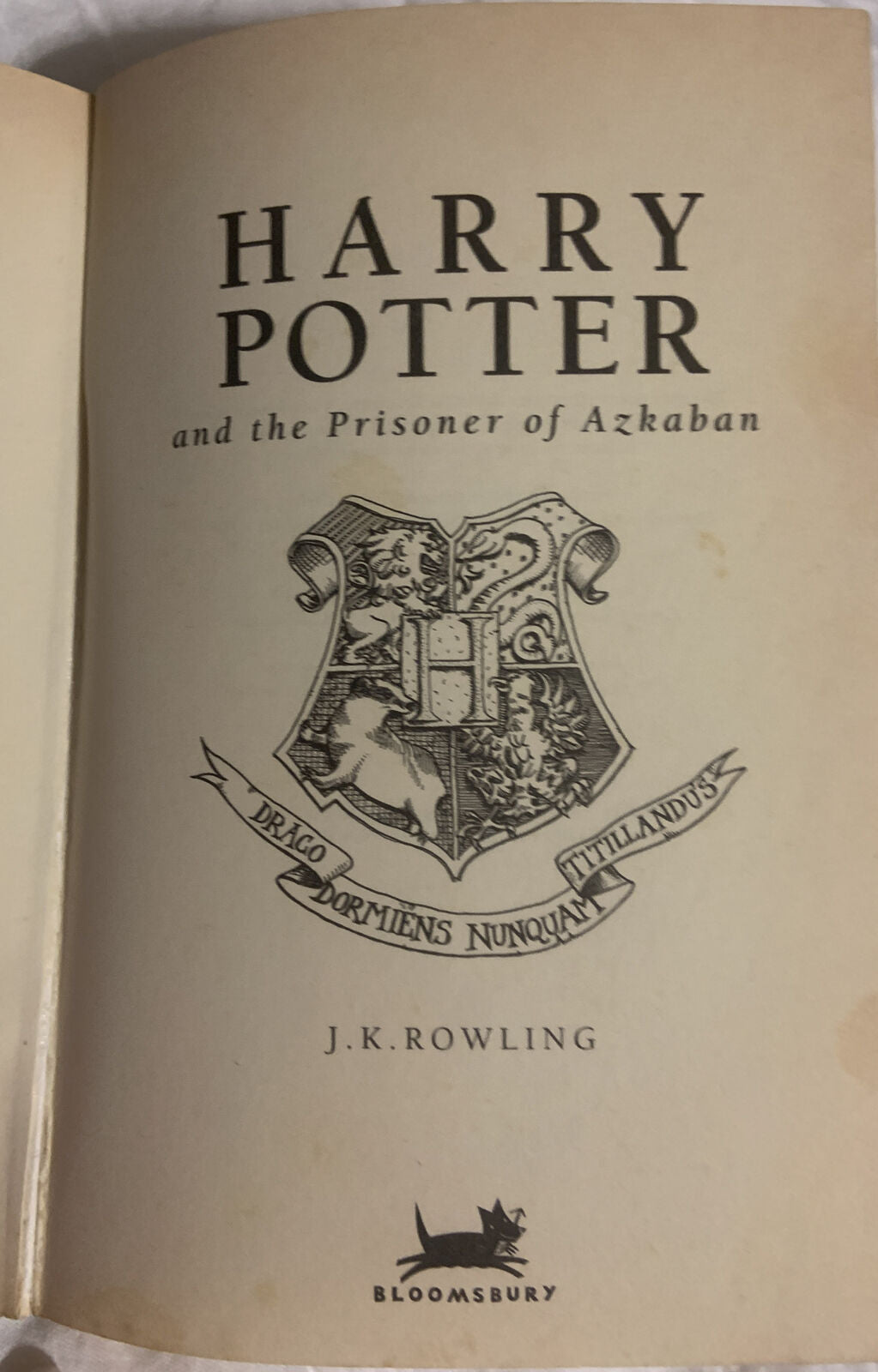 HARRY POTTER & The Prisoner Of Azkaban #3 J.K Rowling 1999 Book Australia Ed