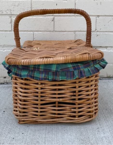 Vintage Picnic Basket 50cm BAMBOO CANE HAMPER FRENCH Green TARTAN LINER AE55