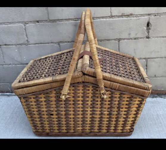 Vintage Picnic Basket 41.5cm Woven Wicker BAMBOO Split Cane Hamper 2 tone AE50
