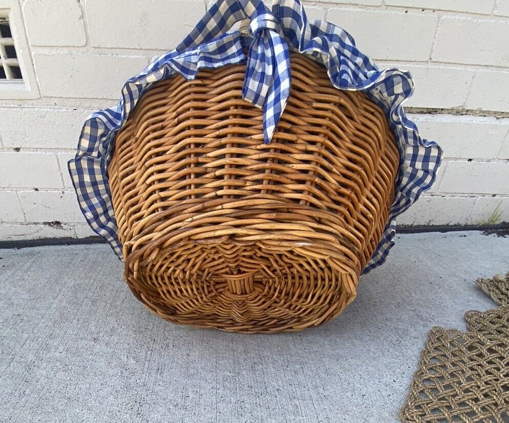 Vintage Picnic Basket 47cm Bamboo Cane French Check Liner Display Storage E131
