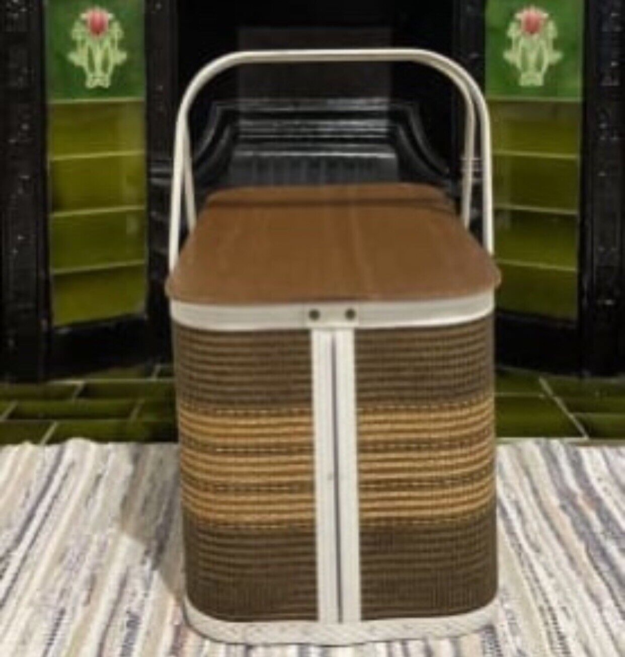REDMON Picnic Basket Tartan Stripe Wood Lid Metal Handle Made USA Vintage AE125