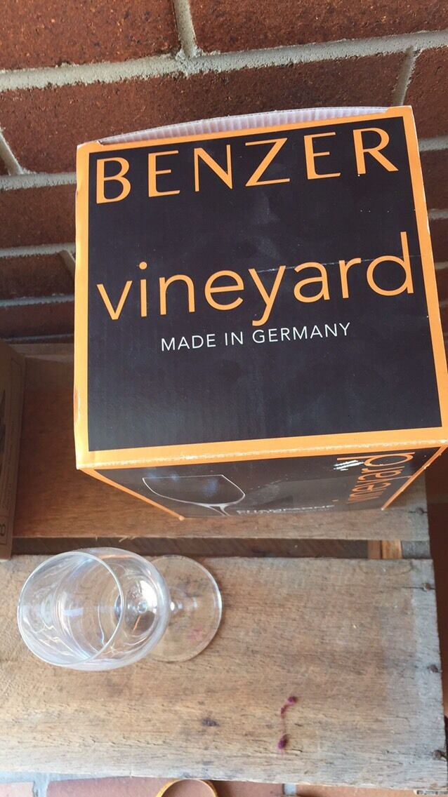 Benzer Vineyard –Champagne Flute 206ml Box set 4 Glasses Made in Germany NEW