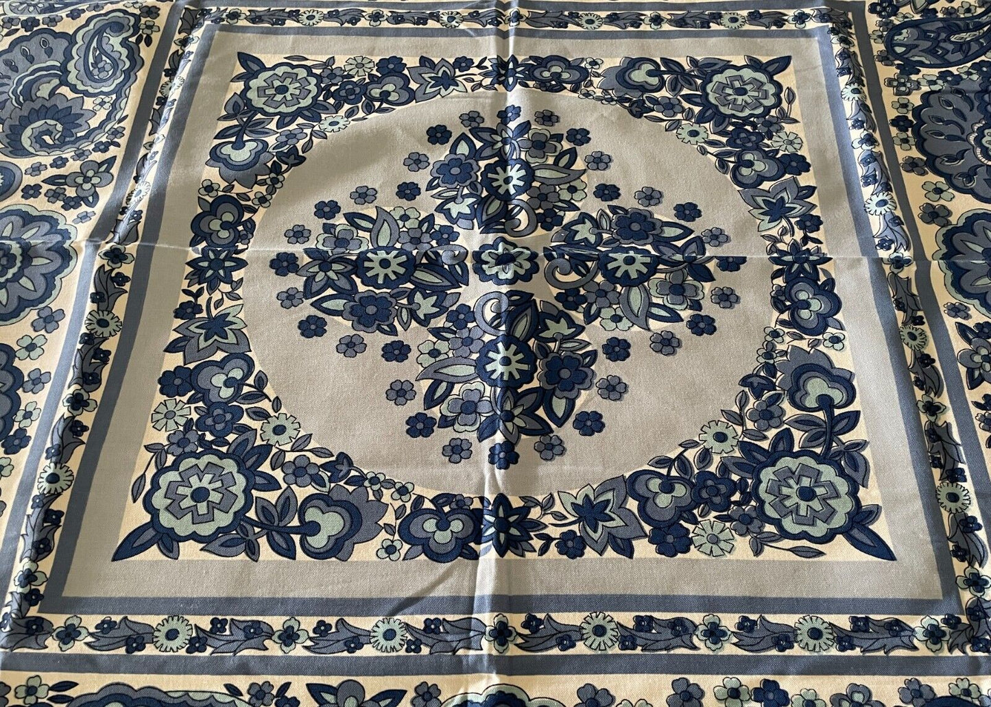 TABLE CLOTH Vintage 1960'S Cotton Blue & White Paisley Floral Print 124 x 124cm