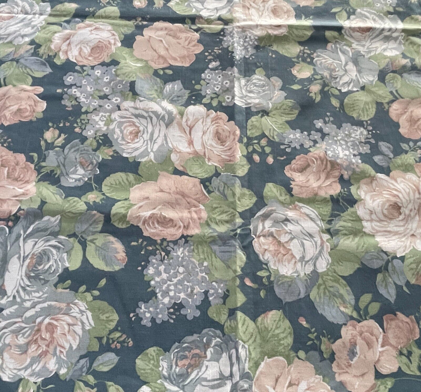 TABLE CLOTH Vintage 1980s Pastel Floral Print Scalloped Trim Rectangle 152x256cm