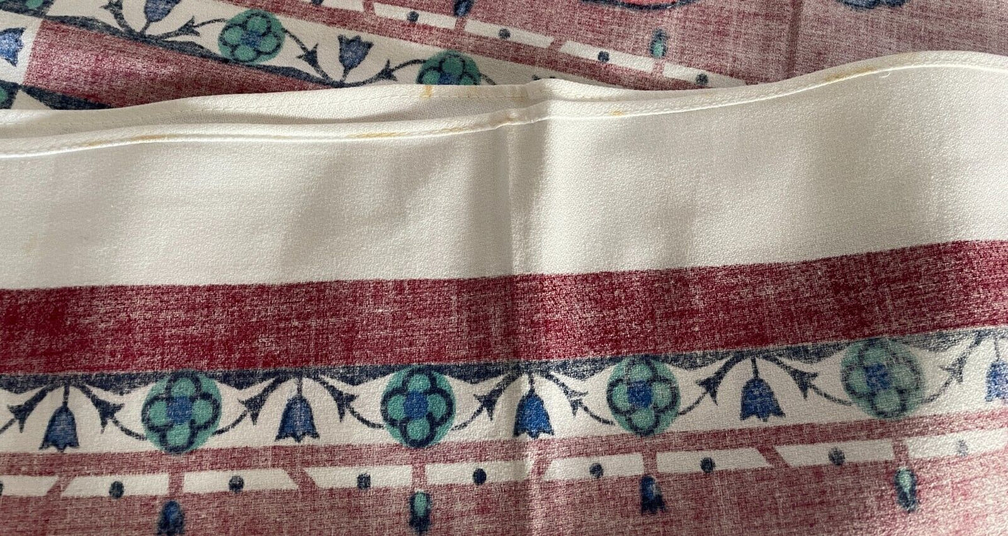 TABLE CLOTH Vintage 1960'S Cotton Maroon Retro Floral Print 127 x 172cm