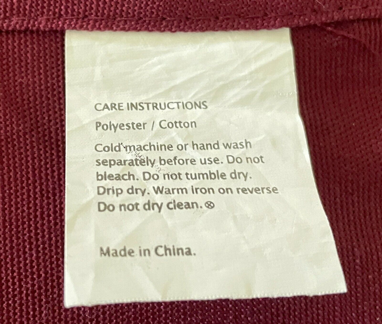 TABLE CLOTH 90cm Square Burgundy Poly Cotton Unused NEW