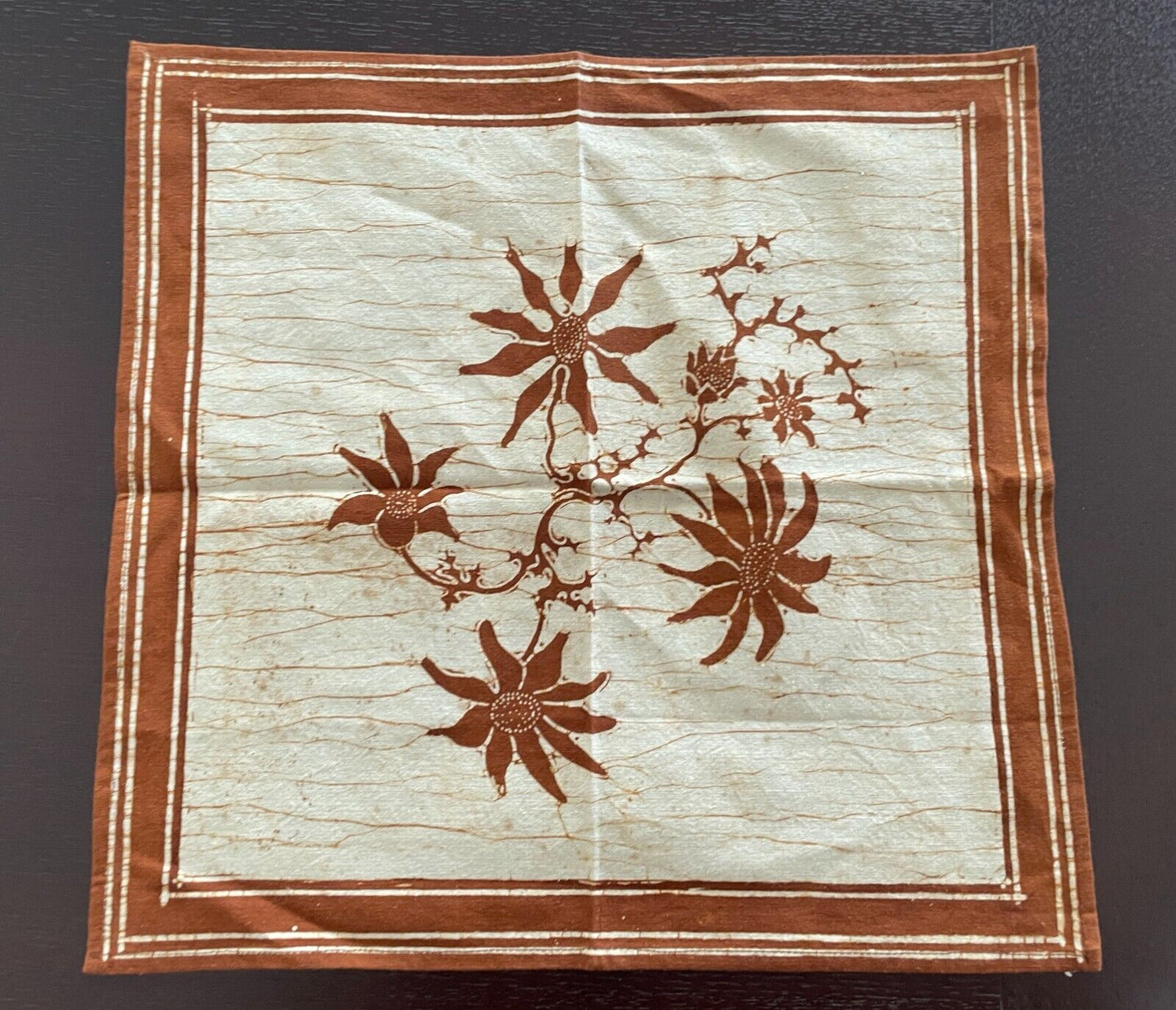 TABLE CLOTH + 6 Napkins 34cm Set 1960s Brown Off White Batik 201 x 153cm