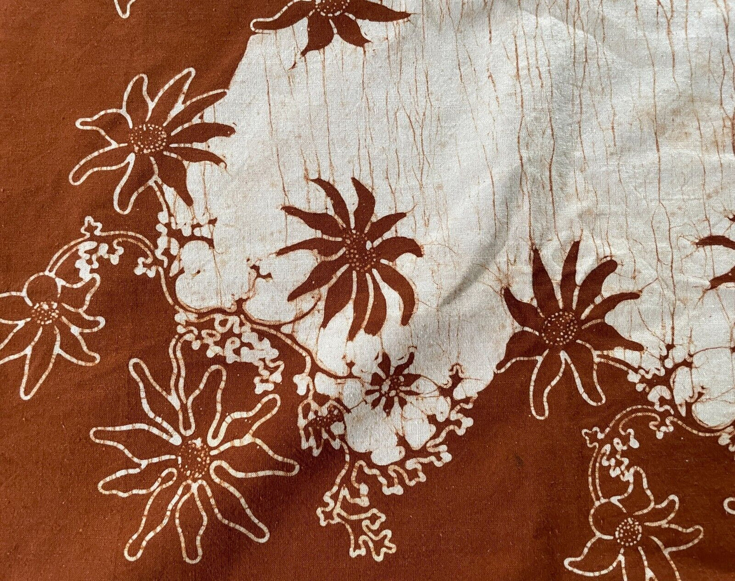TABLE CLOTH + 6 Napkins 34cm Set 1960s Brown Off White Batik 201 x 153cm