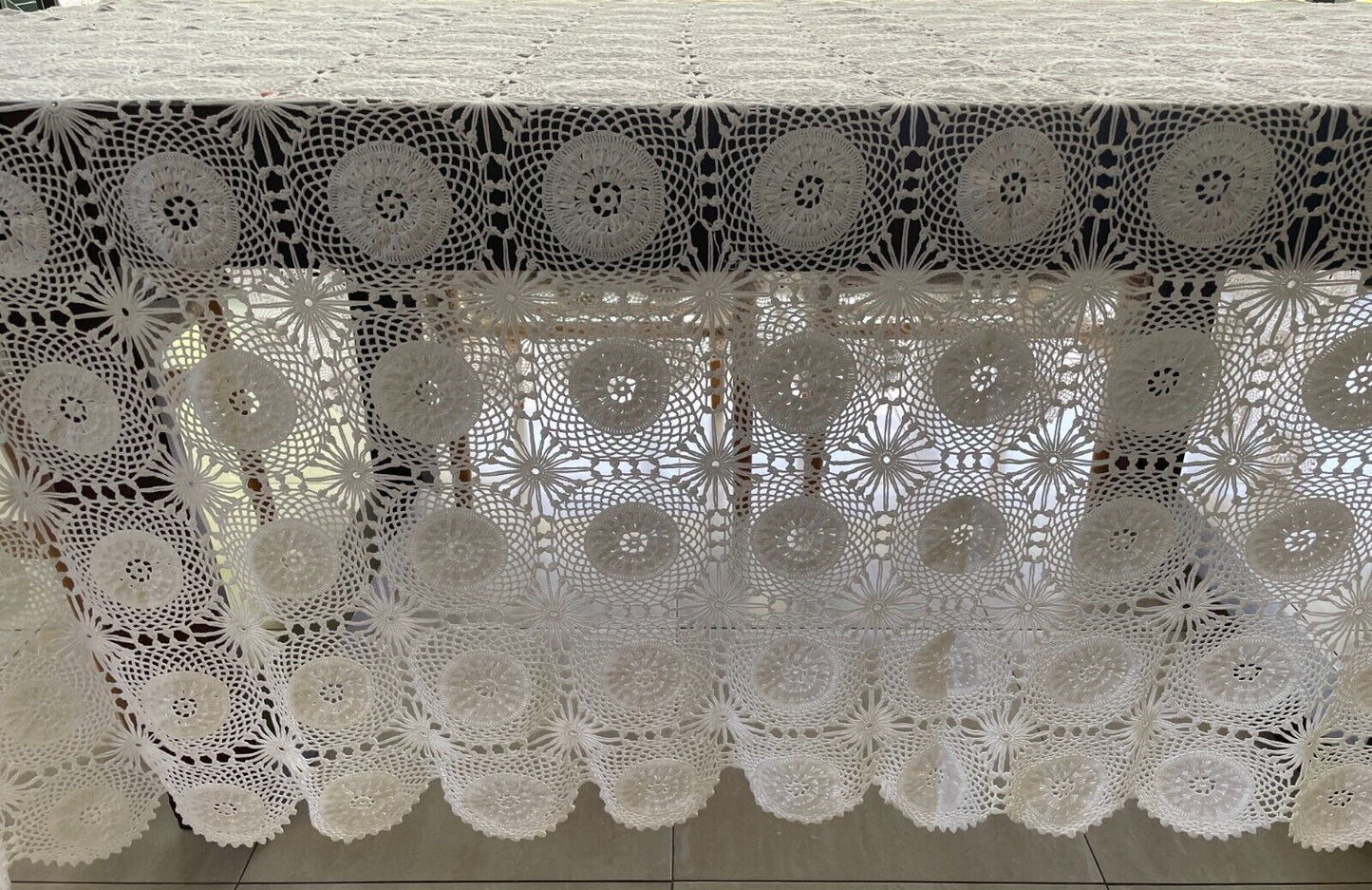 Crochet Lace TABLE CLOTH Bedspread 1970s White Cotton Large 254cm x 349cm