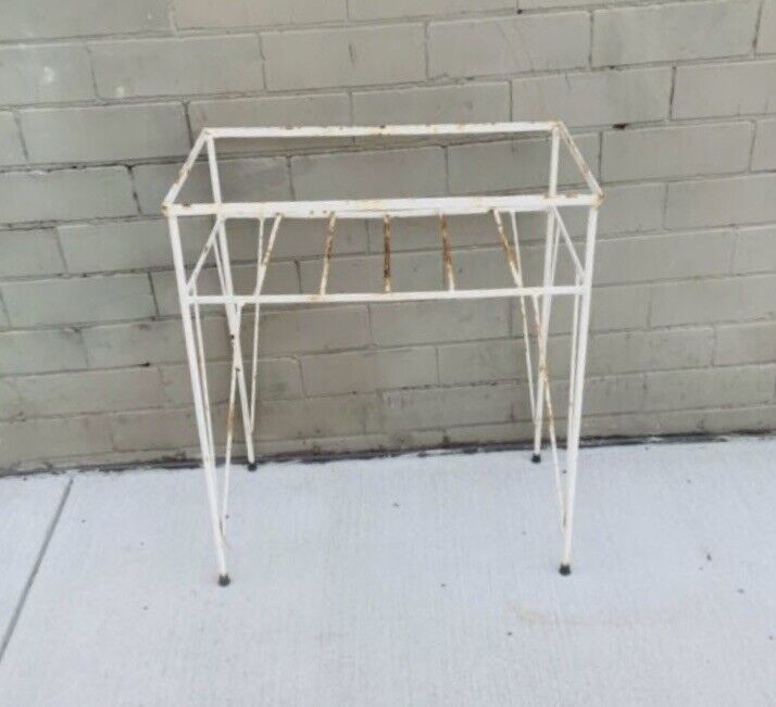 Plant Stand Wrought Iron 1960’s White Hall Table Garden Aquarium NO TOP