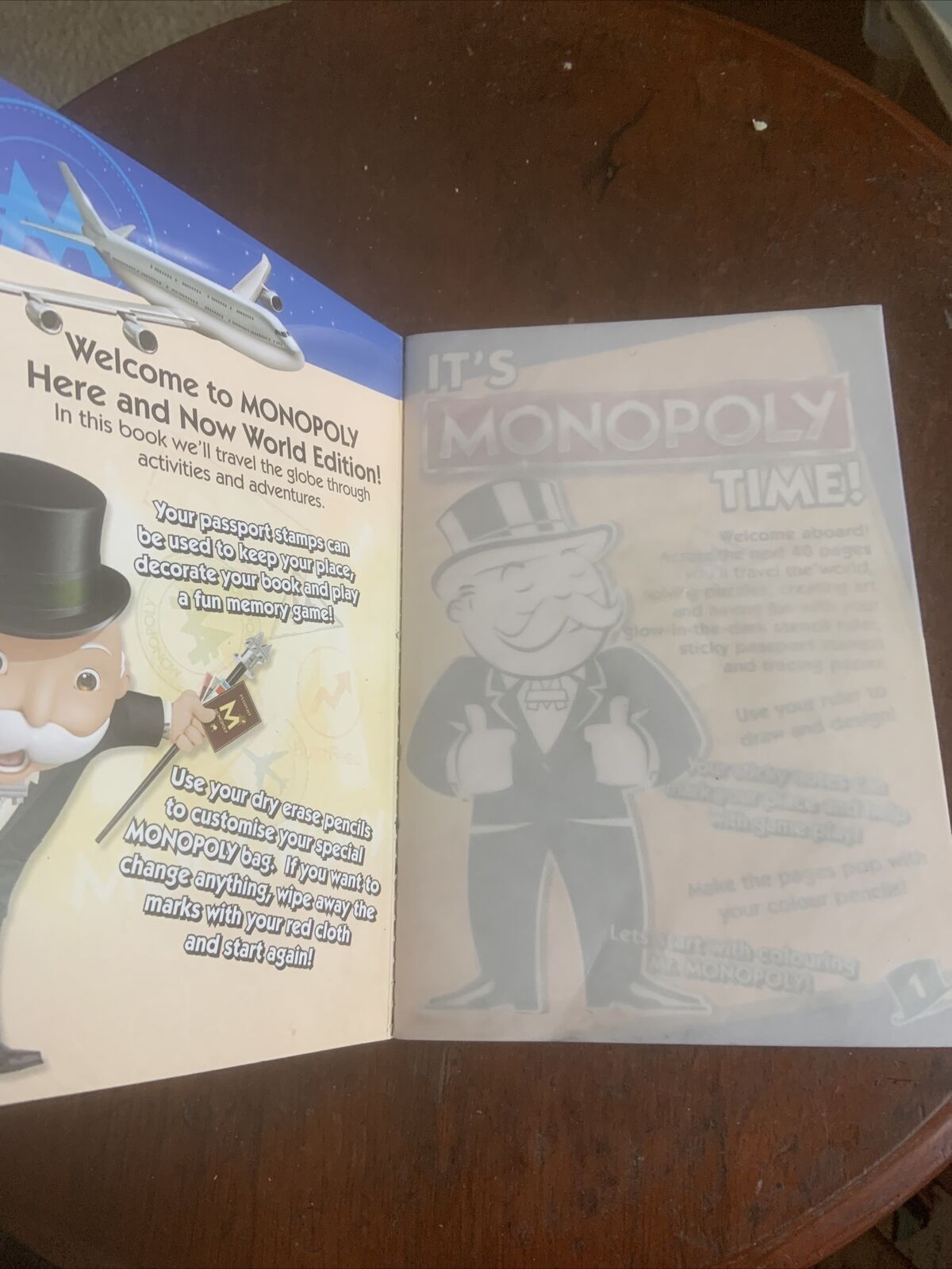 MONOPOLY World Activity Book QATAR Airways Hasbro Children’s Rare Collector PB