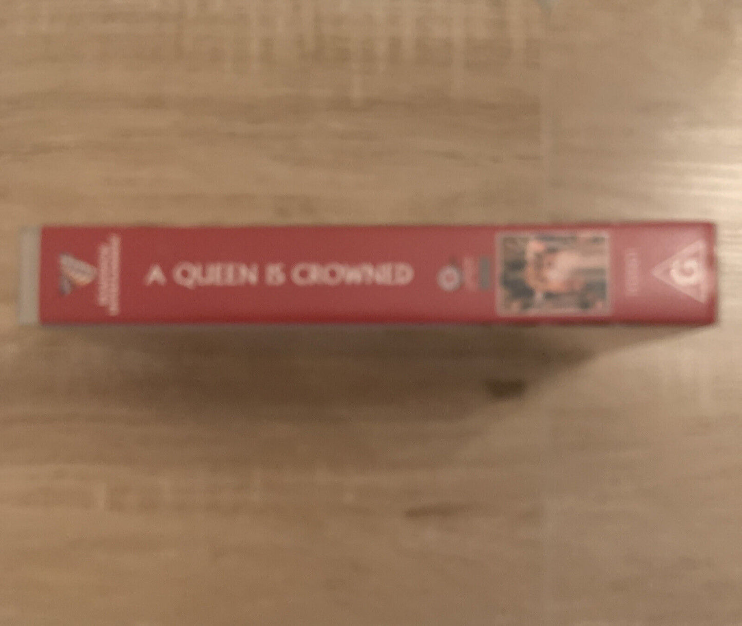Rare VHS QUEEN ELIZABETH ll A Queen Is Crowned 1954 Sir Laurence Olivier Royals