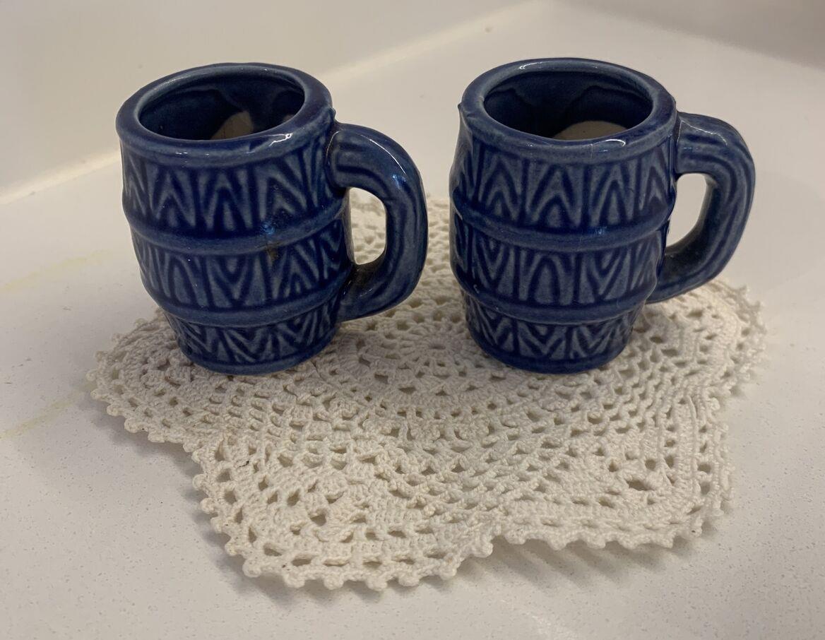 Vintage 2x BLUE JAPANESE CHINA SET MINI MUG TOOTHPICK HOLDERS Barrel Shot Glass