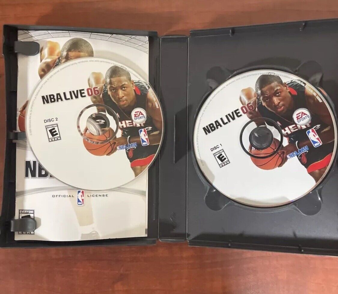 PC Game NBA Live 06 EA Sports Vintage 2005 Win XP 2 Disc + Manual Fat Case
