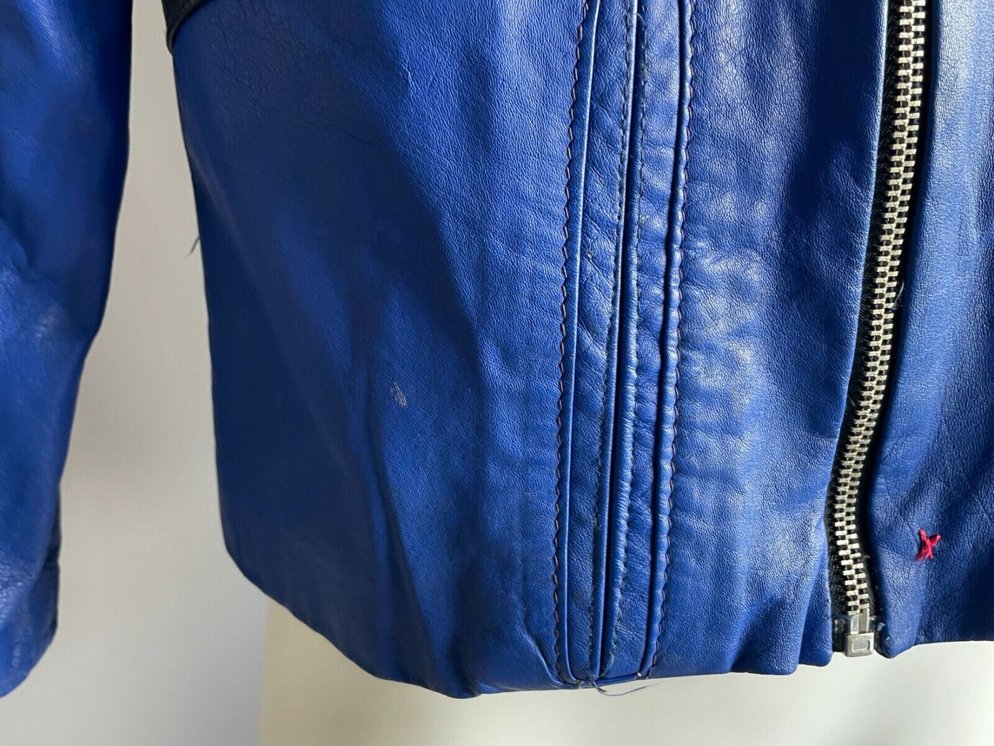 Boys CLAUDE Cobalt Blue Pleather w Red & Black Stripe Moto Style Jacket Size 4