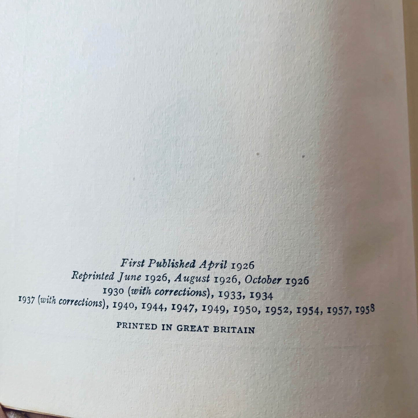 HC Book A DICTIONARY OF MODERN ENGLISH USAGE H W Fowler DJ 1958 Words Language