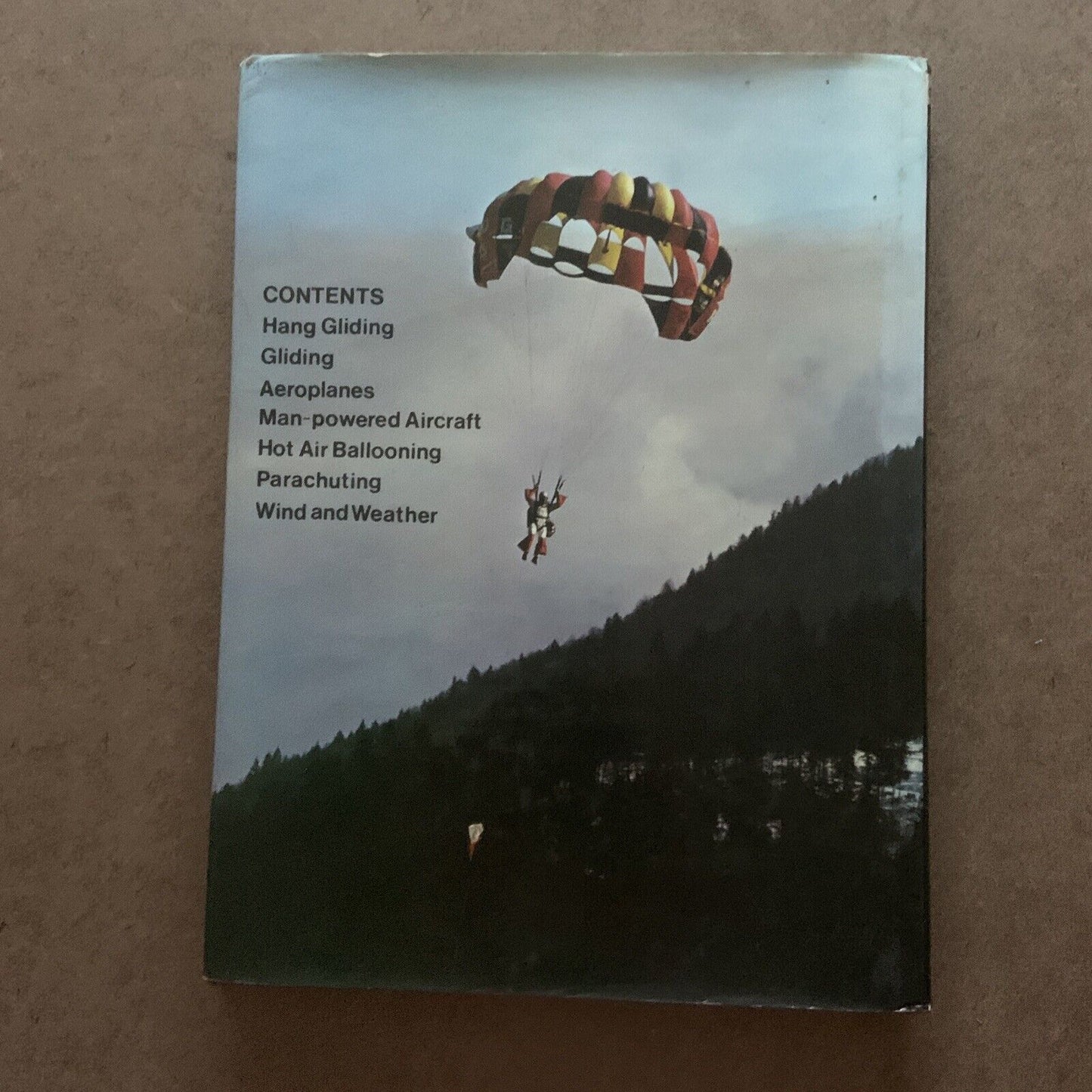 HC Book THE BOOK OF AIRSPORTS 1978 Hot Air Ballooning Gliding DJ Ann Welch Vtg