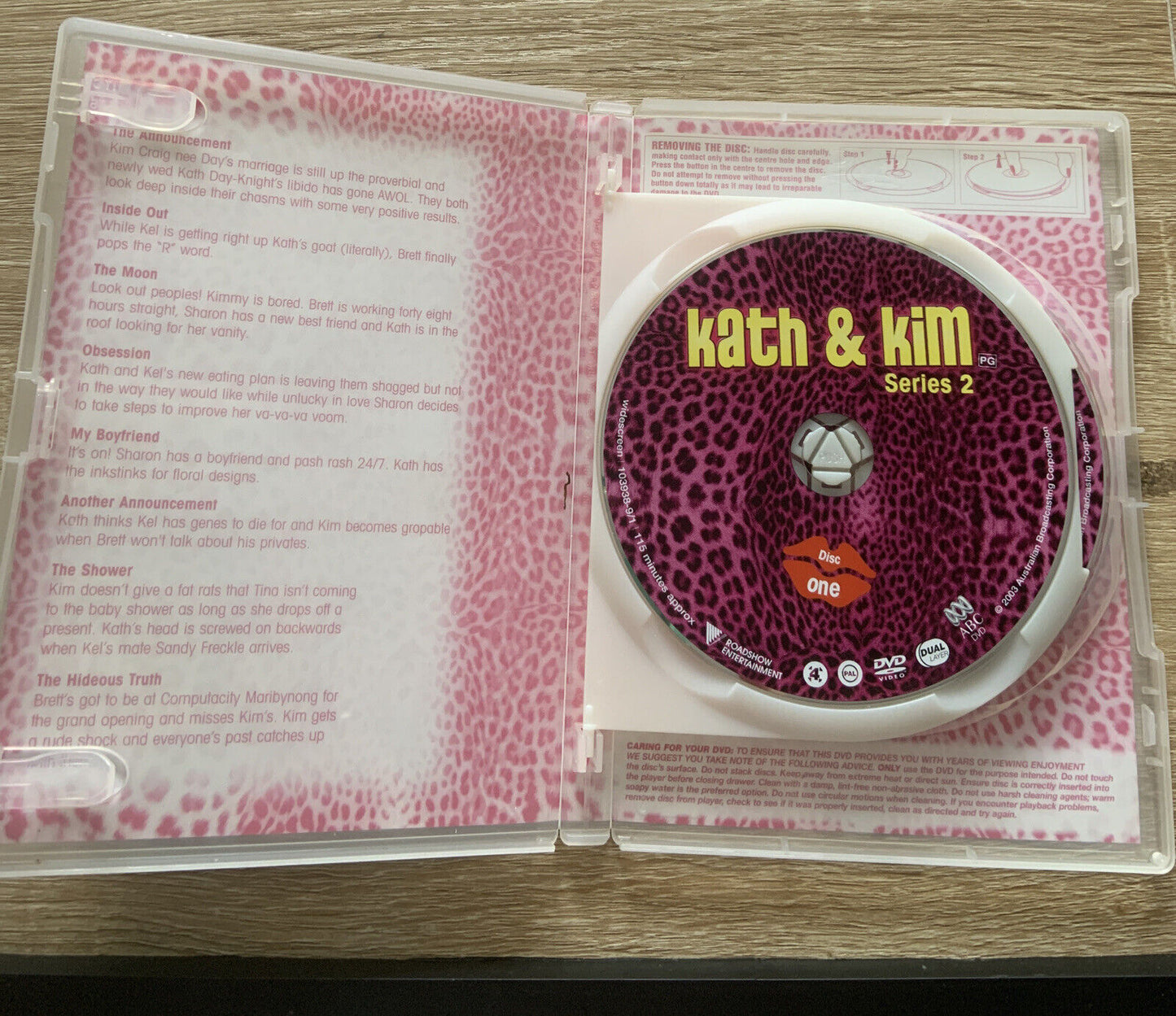 DVD KATH & KIM Season 2 ABC TV Series BONUS Yumor Cult Aussie Comedy 2 Disc Set