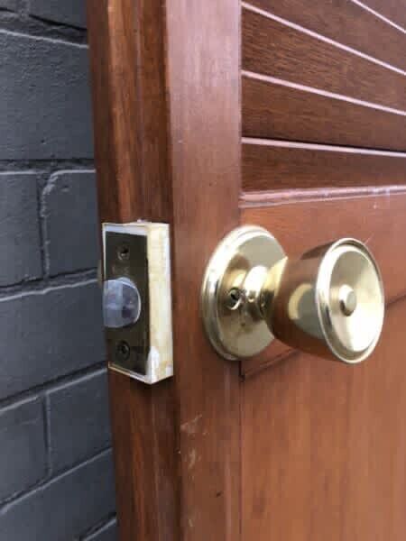 1 x 201 x 64cm Timber Louvre Door doorknobs Hinges One Off Half Panel Louvres