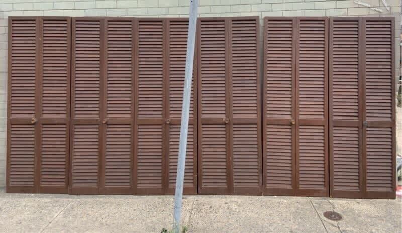 Pair Rustic Cedar Louvre Door 200 x 35.5cm Bifold French Shutter 4 Pairs Avail