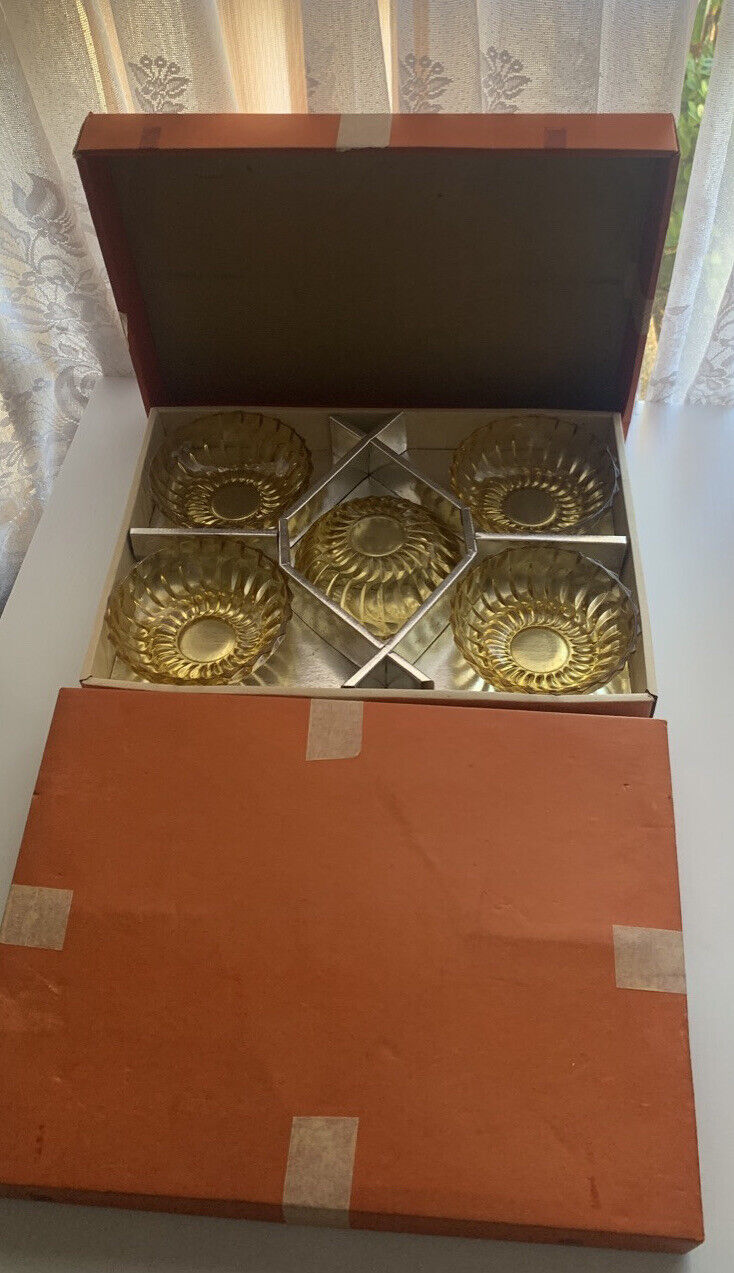 SOGA GLASS CO Set of 10 Mid Century AMBER GLASS SWEETS DESSERTS BOWLS in 2 Boxes