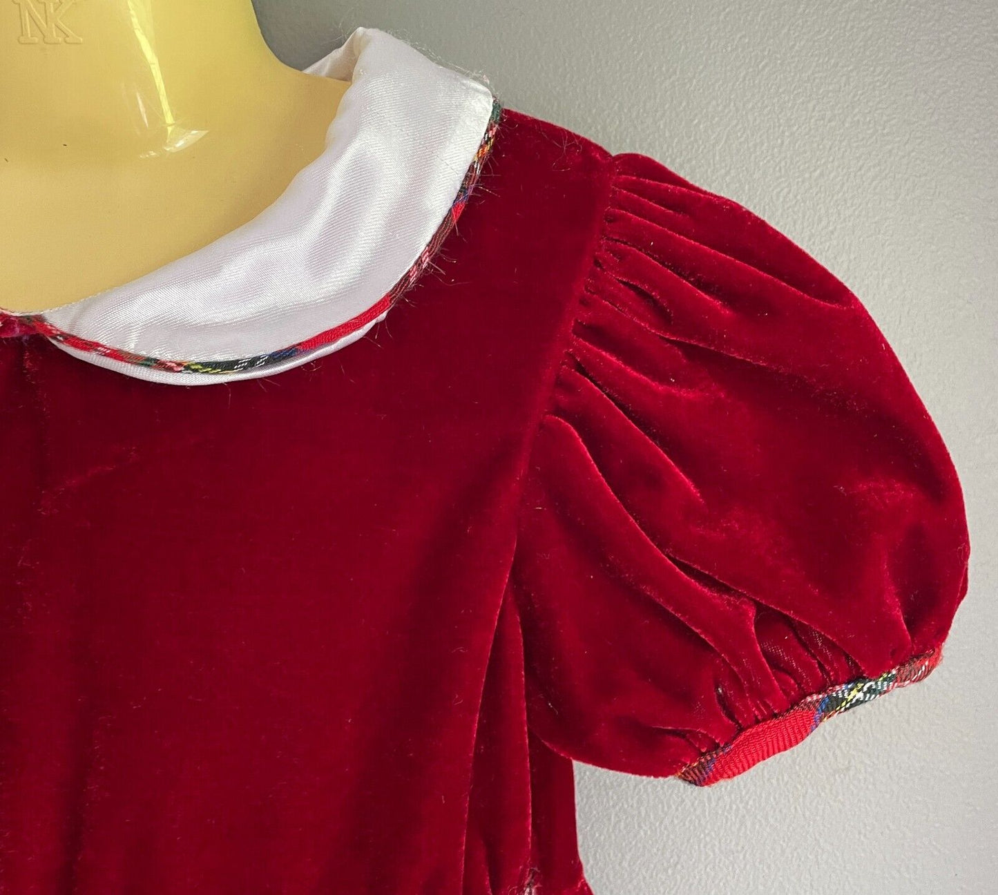 Vintage Girls LONGROAL Deep Red Velour Tartan Trim Peter Pan Collar Sz 5 no tag