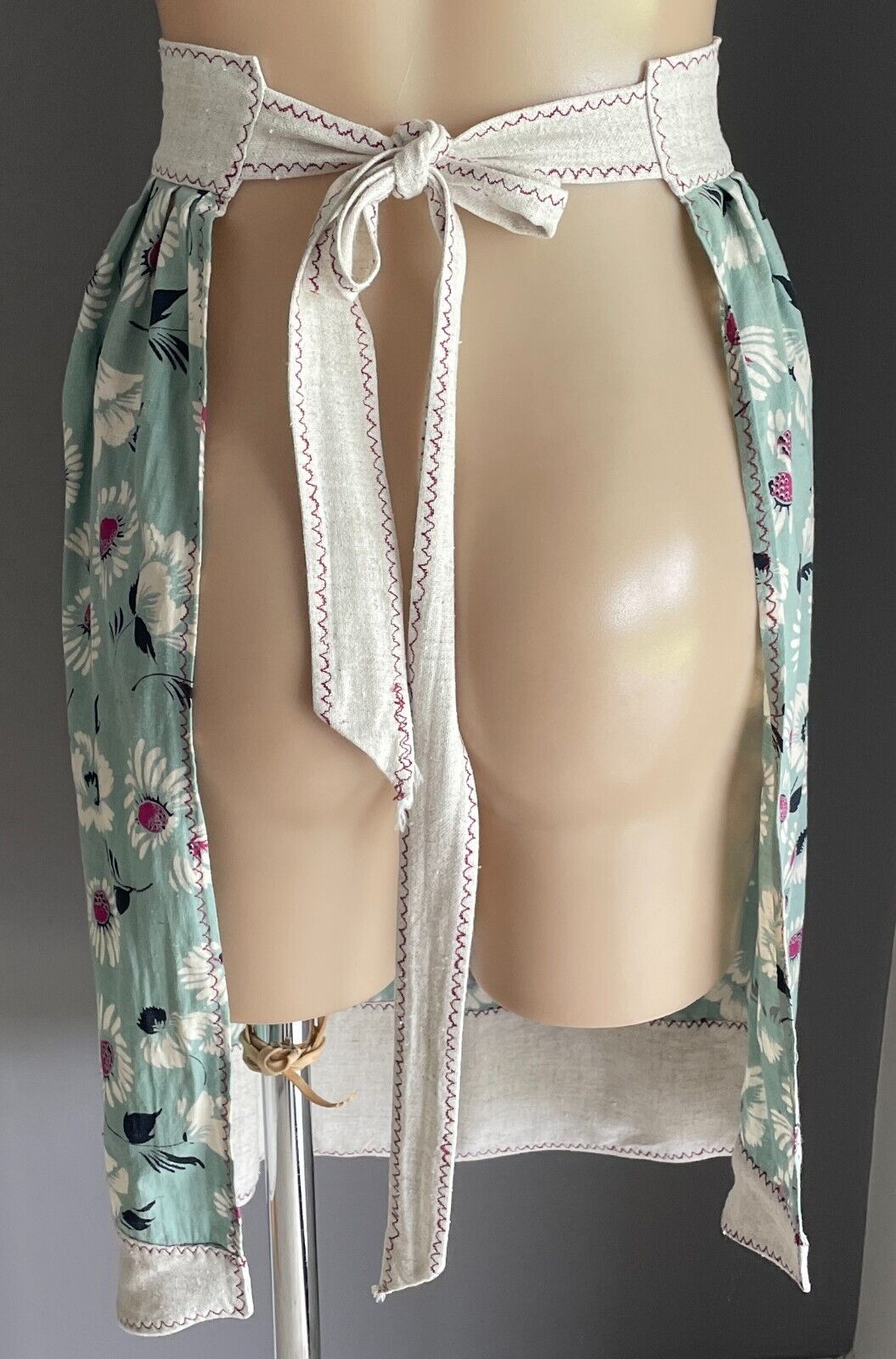 HALF APRON Vintage Handmade Sage Green Flora Print Beige Trim Waist Tie Sz 12 20