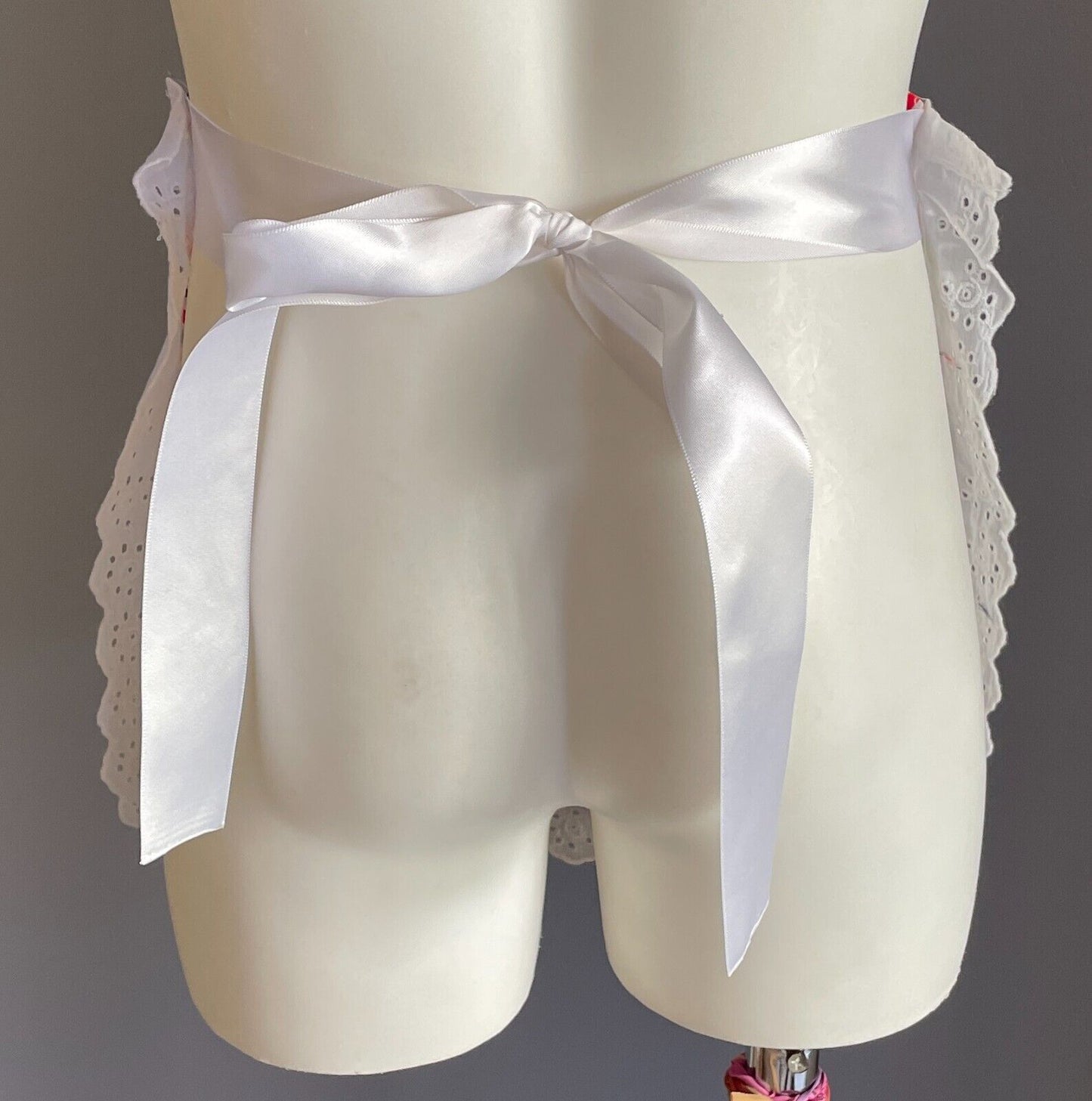 HALF APRON 1950's Look Small Card Deck Suit Print Ribbon Tie Sz 8 NEW NOS Vtg