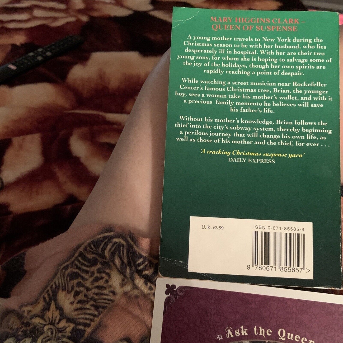 SILENT NIGHT By Mary Higgins Clark Queen Of Suspense PB Book 1996 Foxing