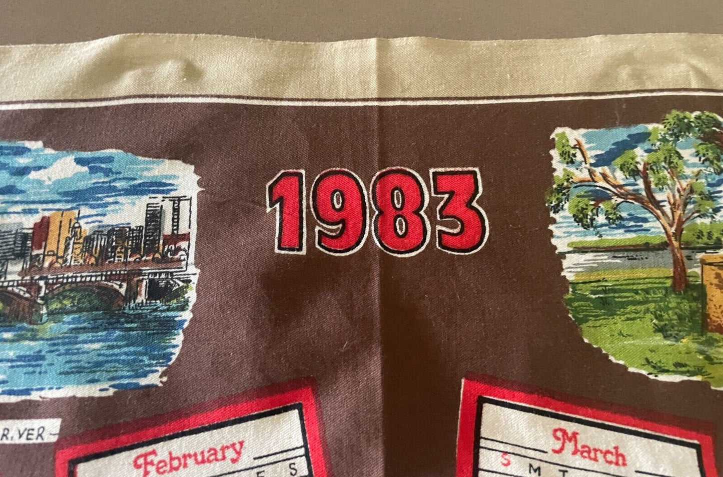 1983 Calendar Year Tea Towel Australia LANDMARKS Tourist Attraction Print Retro