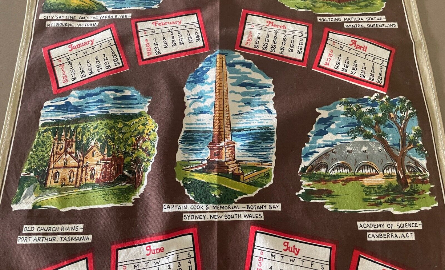 1983 Calendar Year Tea Towel Australia LANDMARKS Tourist Attraction Print Retro
