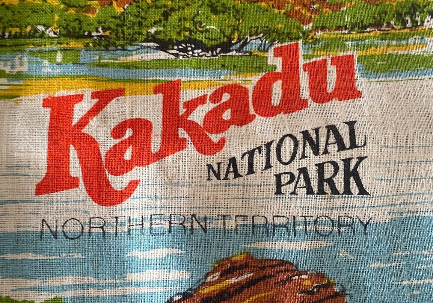 Vintage KAKADU National Park NT Tea Towel Souvenir Flora and Fauna Print NEW