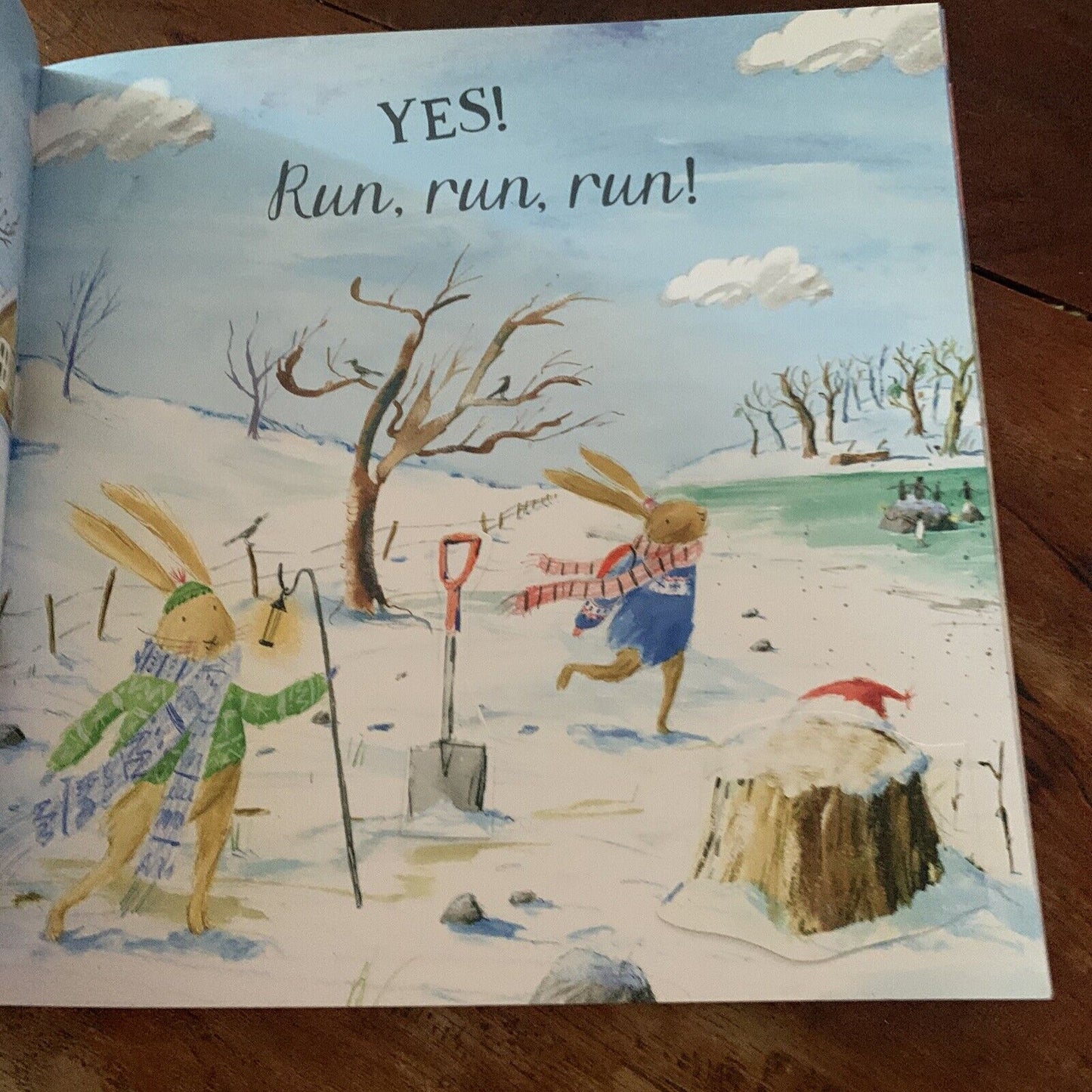 PB Book WE'RE GOING ON AN ELF CHASE Lift the Flap Martha Mumford 2018 Kids Xmas