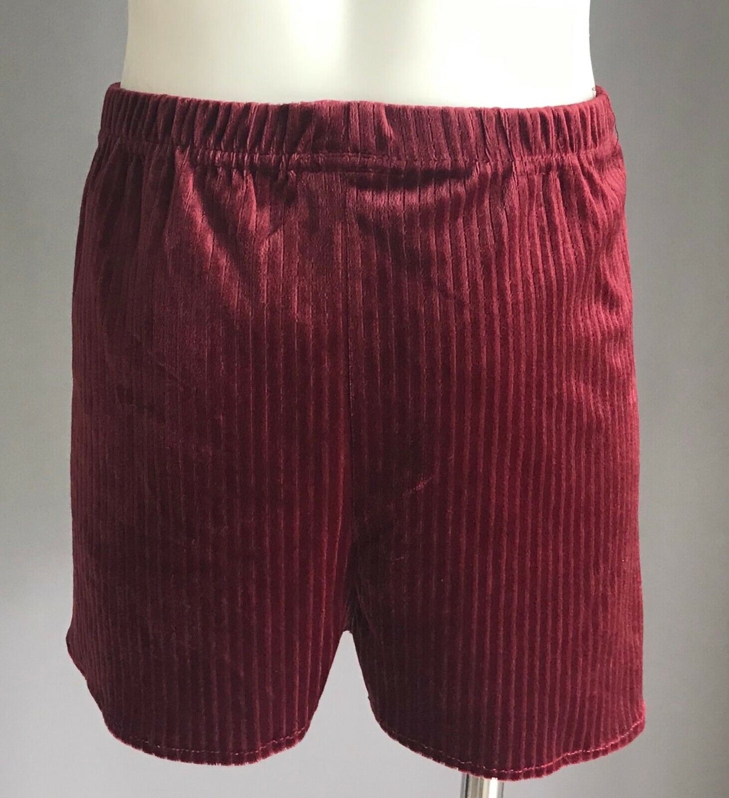 Tween ACTION GIRL Burgundy Self Stripe Velour Girls Stretch Shorts Size 12
