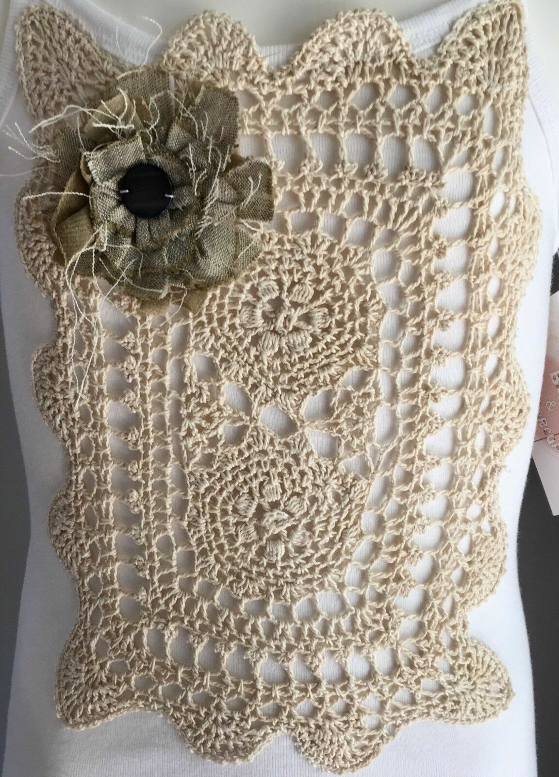 BUBBLES & BUTTERCUPS White Tank Top Beige Crochet Floral Trim Girls Size 10 NEW