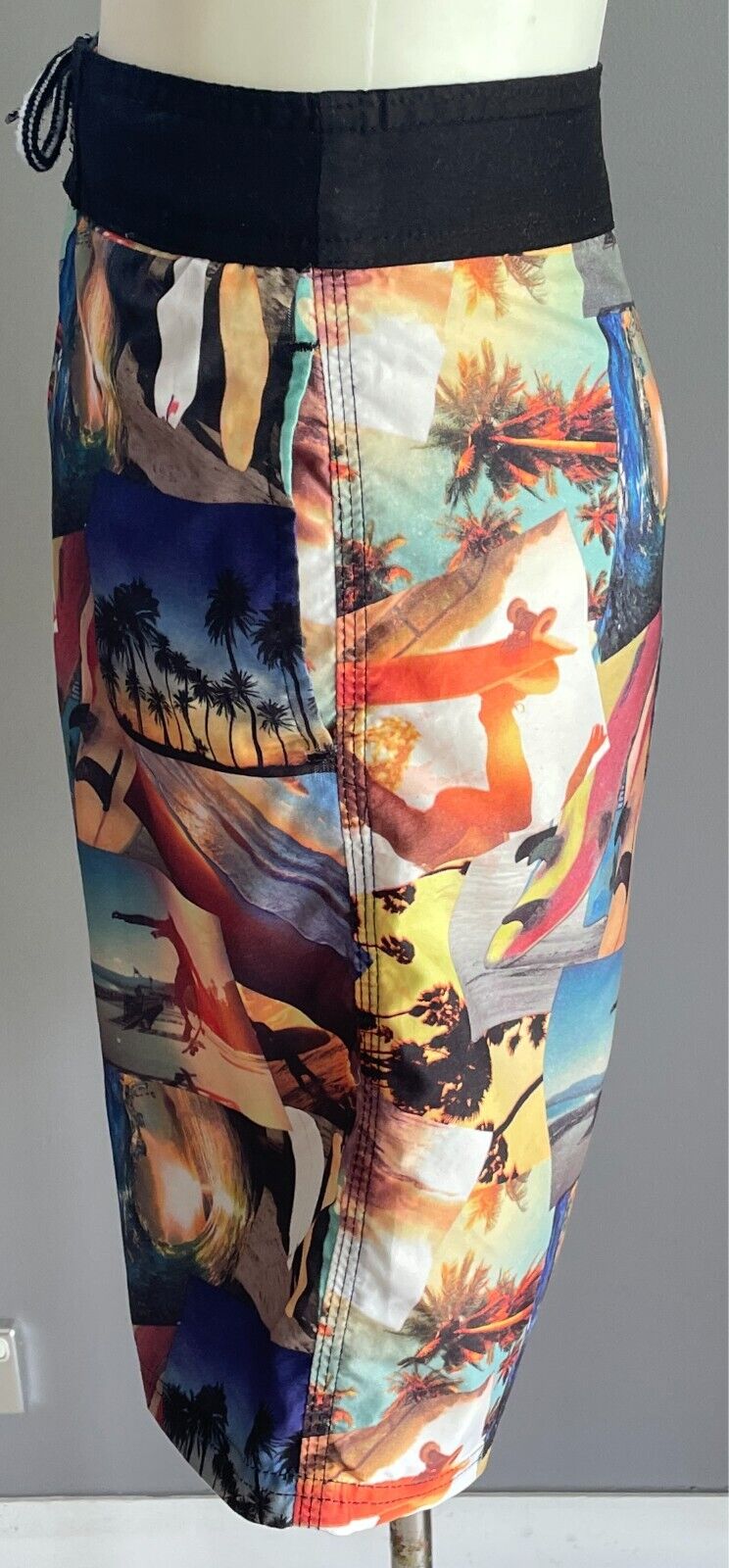 URBAN SUPPLY Board Shorts Boys Size 12 Multicolour Skate Beach Scene Tie Waist