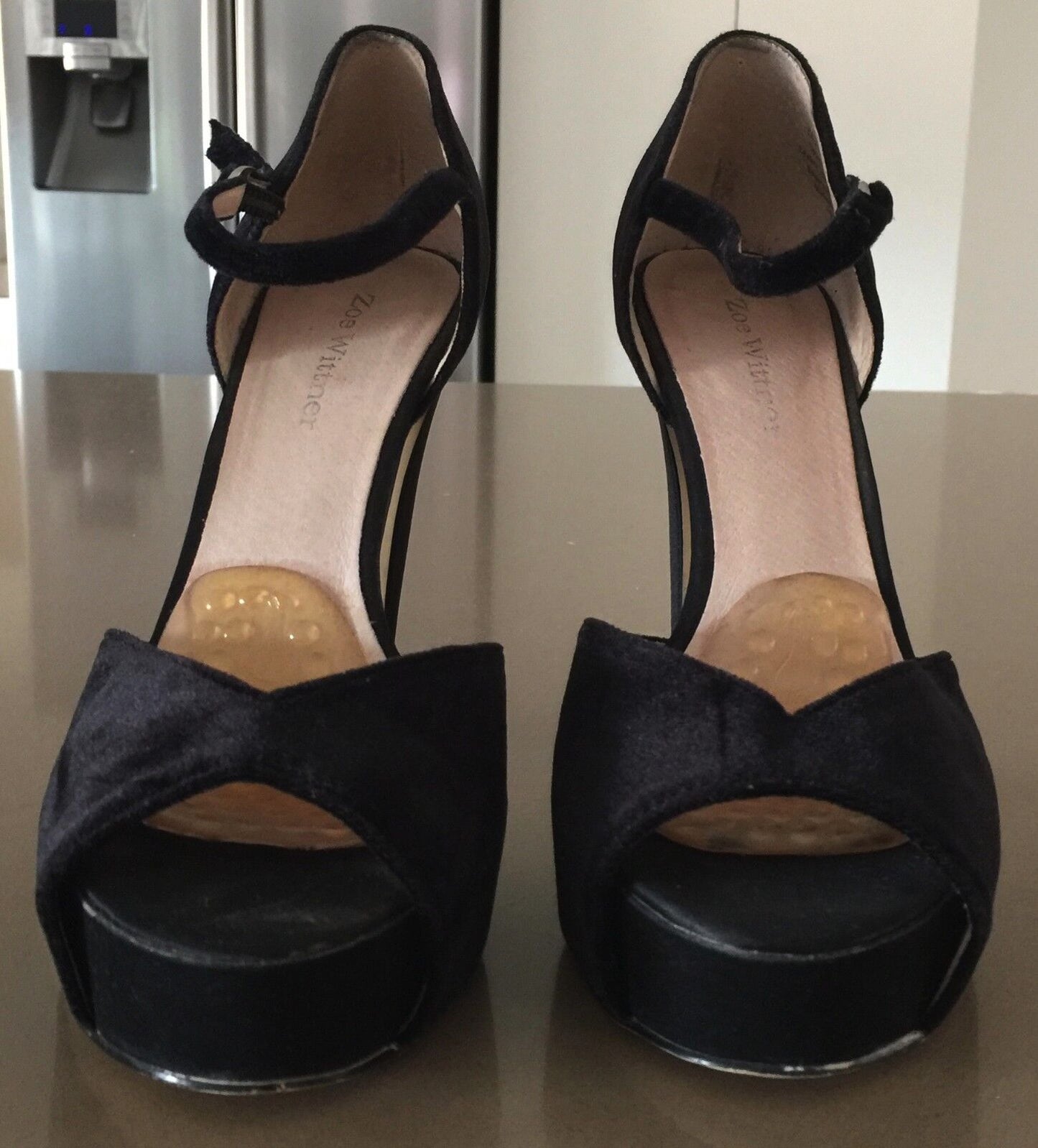 ZOE WITTNER "Hannita" High Heels Black Velvet Platform Ankle Strap 38 Stiletto
