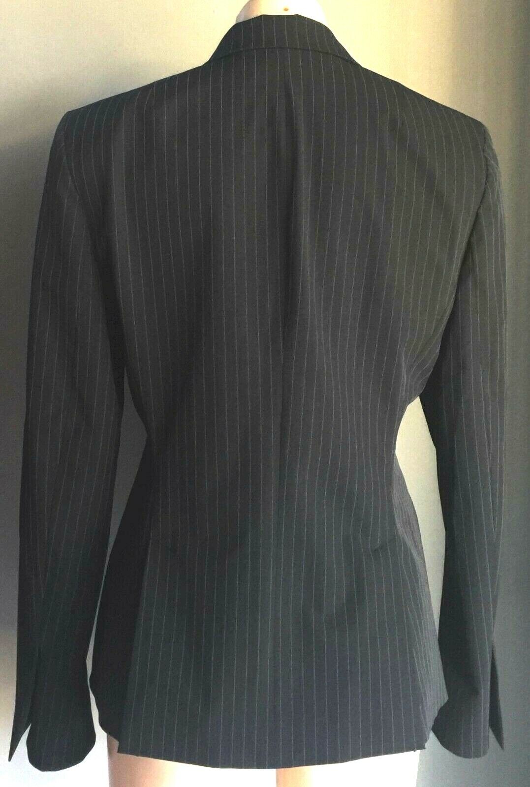 DKNY Blazer Black Pinstripe Buttoned Long Sleeve Fitted Jacket Ladies Size 10