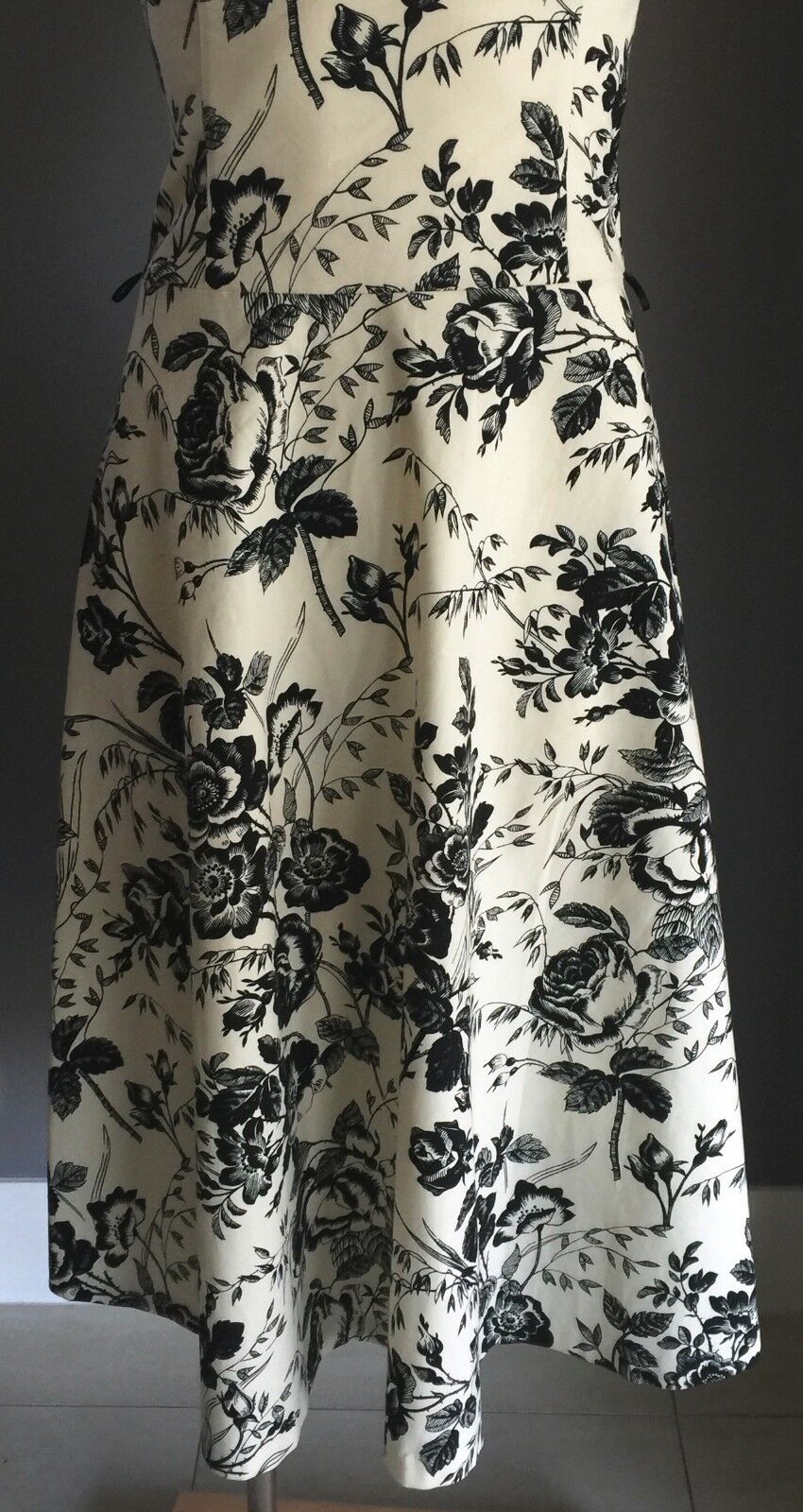 Strapless Dress PROVOKE Cream Black Floral Print Frock Ladies Size 8 10 Stylish