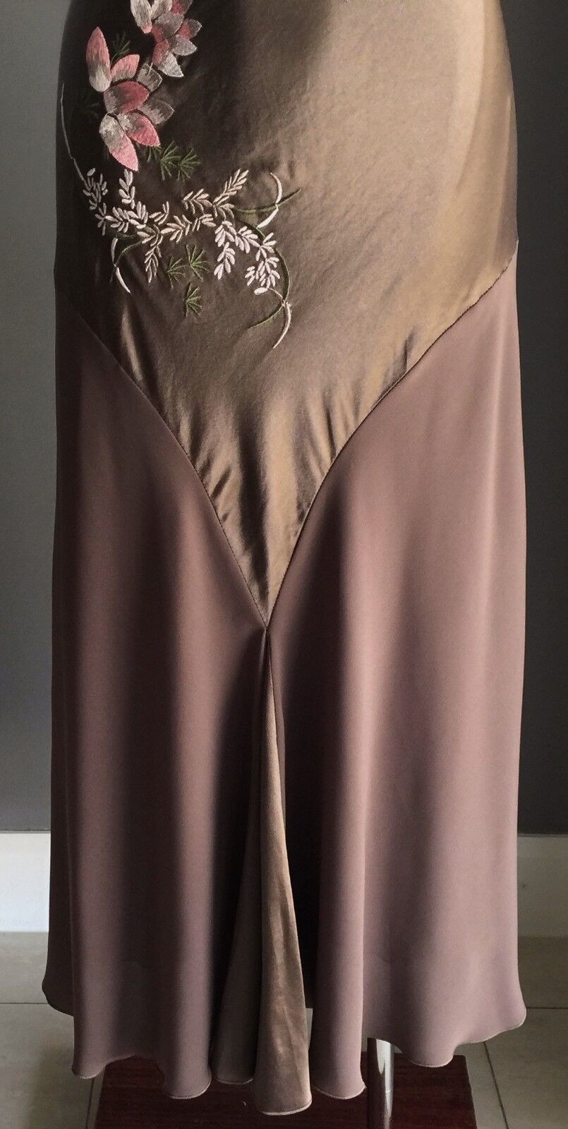 CHELSEA DESIGN Dress Brown Floral Embroidered Sleeveless Frock Ladies Size 12