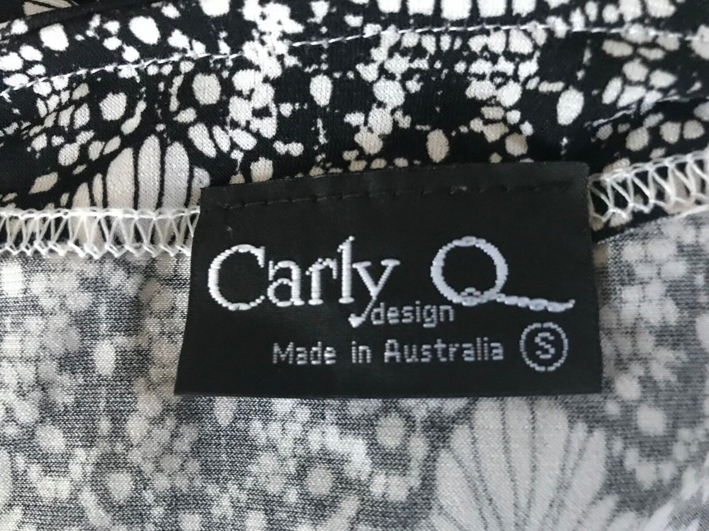 CARLY Q DESIGN Dress Black & White Print Long Sleeve Stretch Wrap Size S 8 10