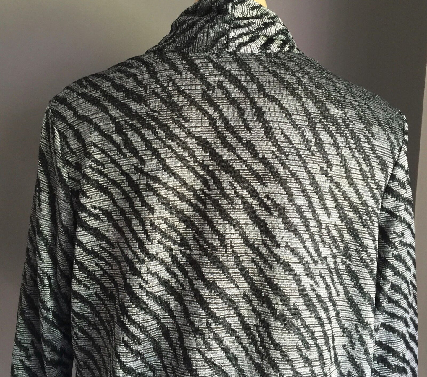 NONI B Jacket Drape Cardigan Open Black & Silver Metallic Knit Size M 10 12