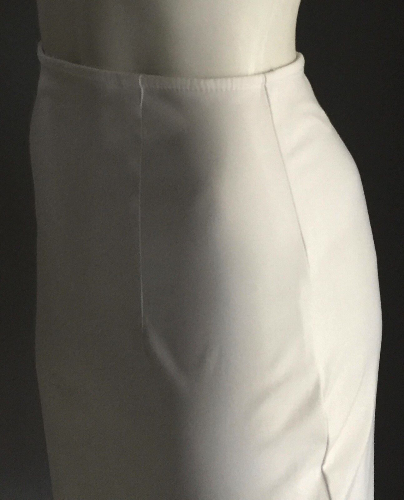 WAYNE COOPER Skirt White Straight Pencil Stretch Ladies Size 1 AU 6 - 8