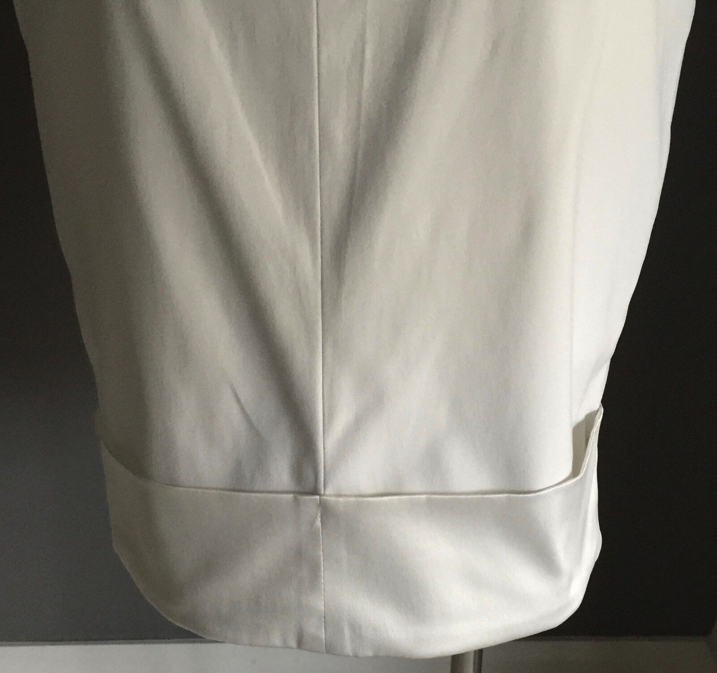 WAYNE COOPER Skirt White Straight Pencil Stretch Ladies Size 1 AU 6 - 8